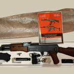 Minden alkatrésze az eredeti csomagolásában.