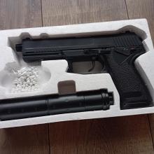M9