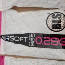4 csomag Bls 0,28 g airsoft lövedék eladó.  (csak nálunk)