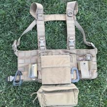 Chest rig