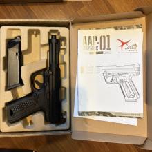 Action Army Aap-01 gbb pistoly, stock, WE G-Series drum mag, hangtom…