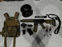 Airsoft fegyver + kiegészitők + mellény + szemüvek